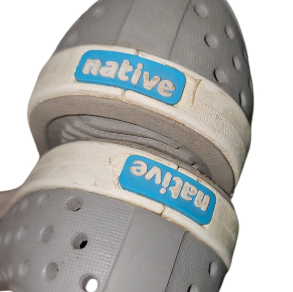 Native Shoes - Picture 2 of 7